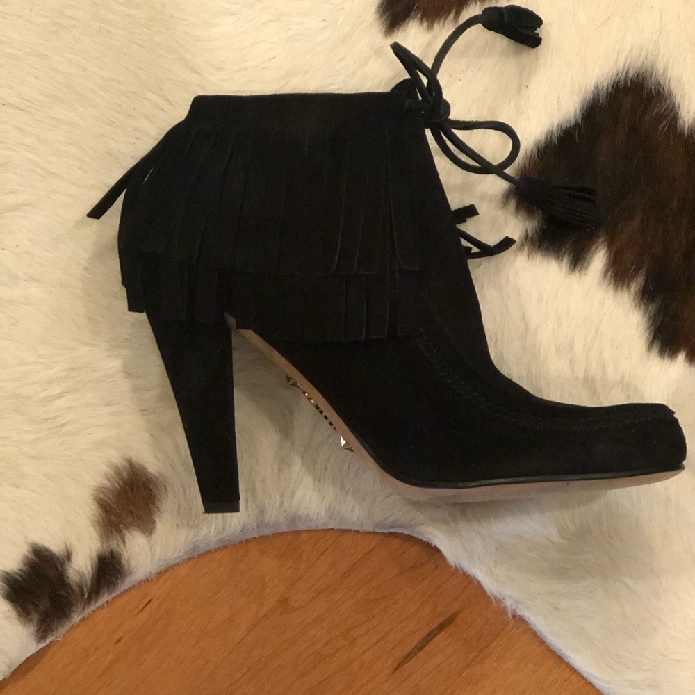 GUCCI Black Suede Ankle Boots with Fringe